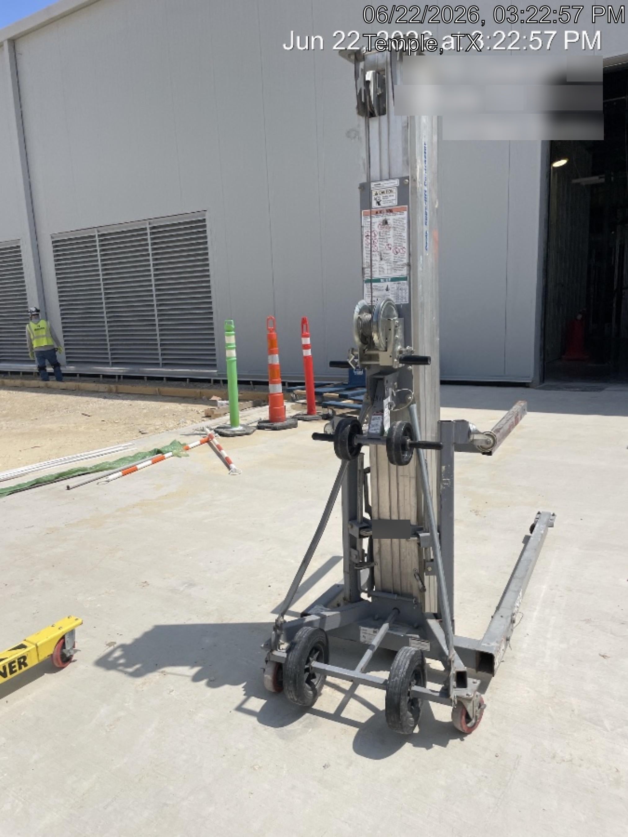 2019 GENIE SLC-24