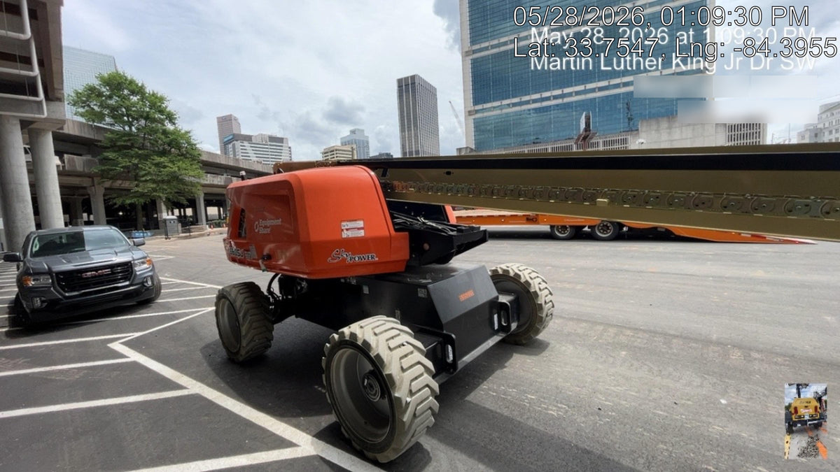 2025 JLG 660SJ