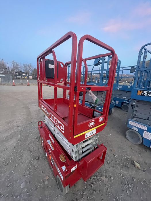 2020 MEC 1330SE Solid NM Tires, Steel Swing out Doors, LCS, Beacon, 900W Inverter