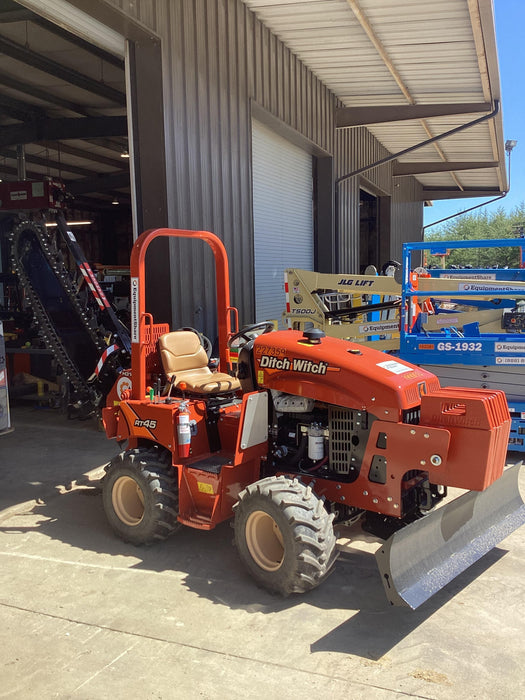 2022 DITCH WITCH RT45A