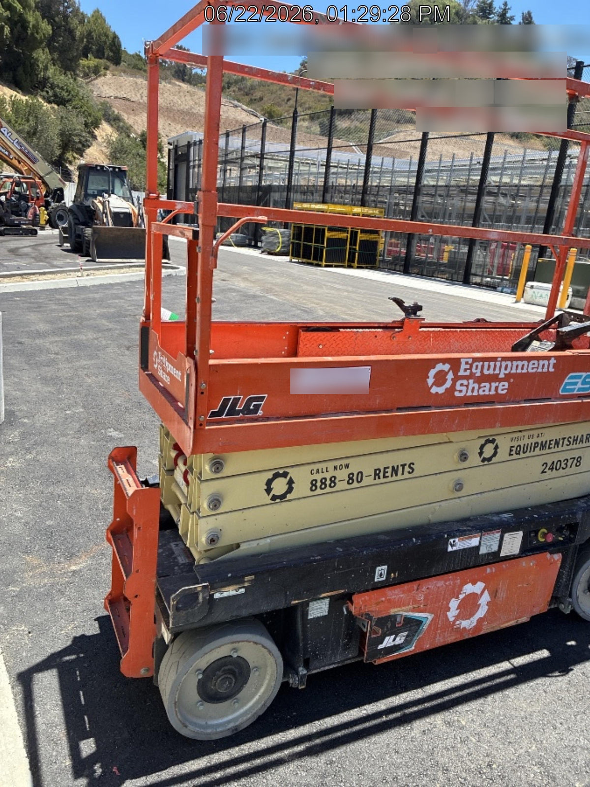 2022 JLG ES2632