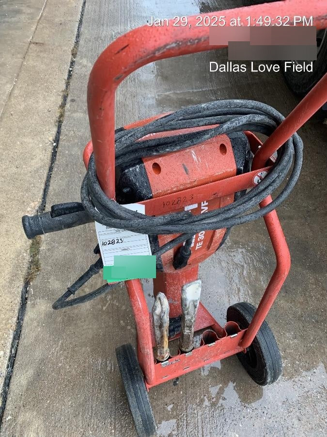 2020 HILTI TE 3000-AVR