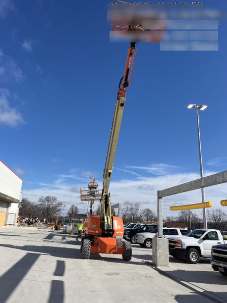 2022 JLG 660SJ