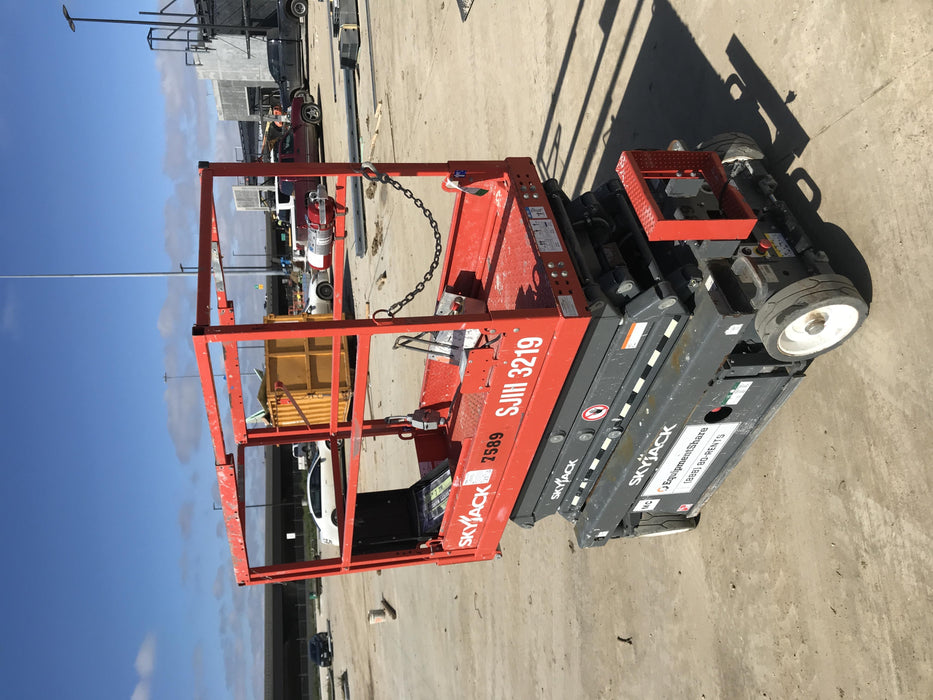 2018 SKYJACK SJIII-3219