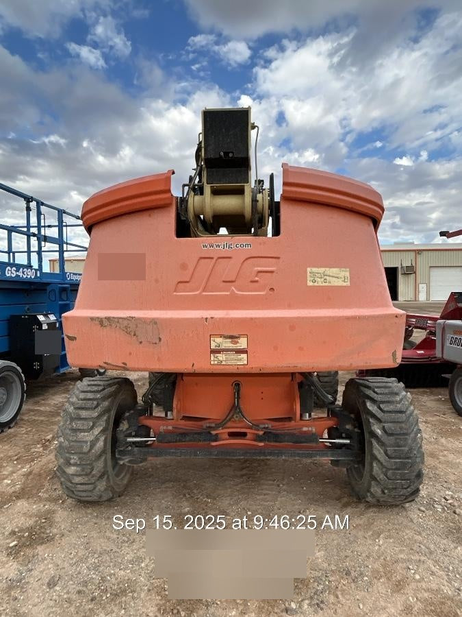 2019 JLG 660SJ