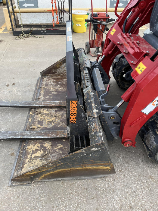 2022 PALADIN 48" Pallet Forks - Paladin