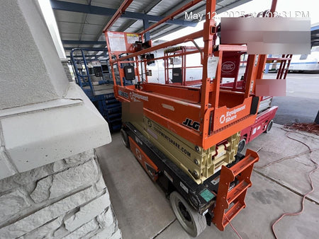2022 JLG ES2632