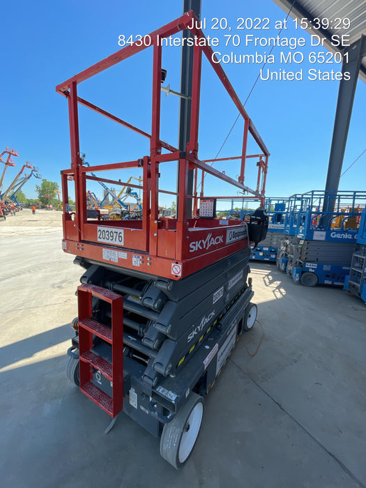2022 SKYJACK SJ4740