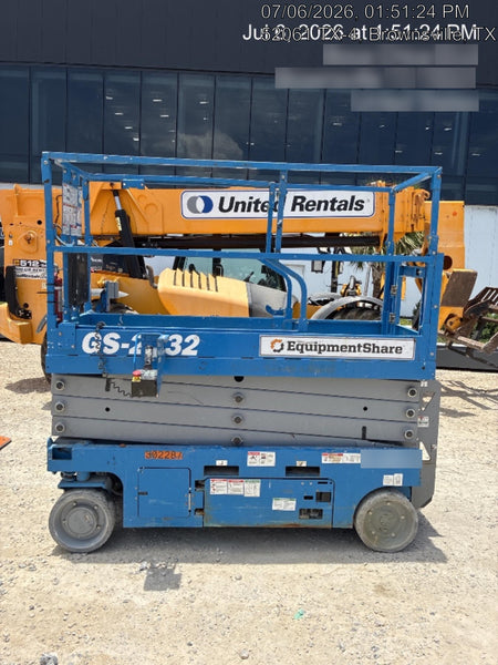 2023 GENIE GS-2632