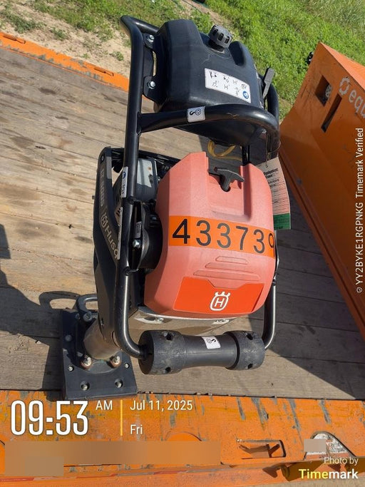 2024 HUSQVARNA LT5005