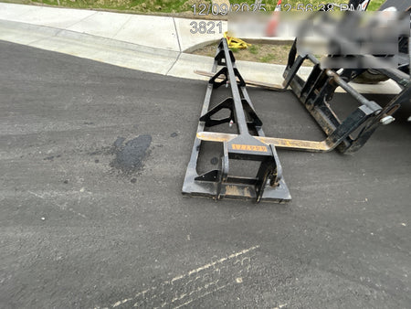 2024 JLG 1001275853
