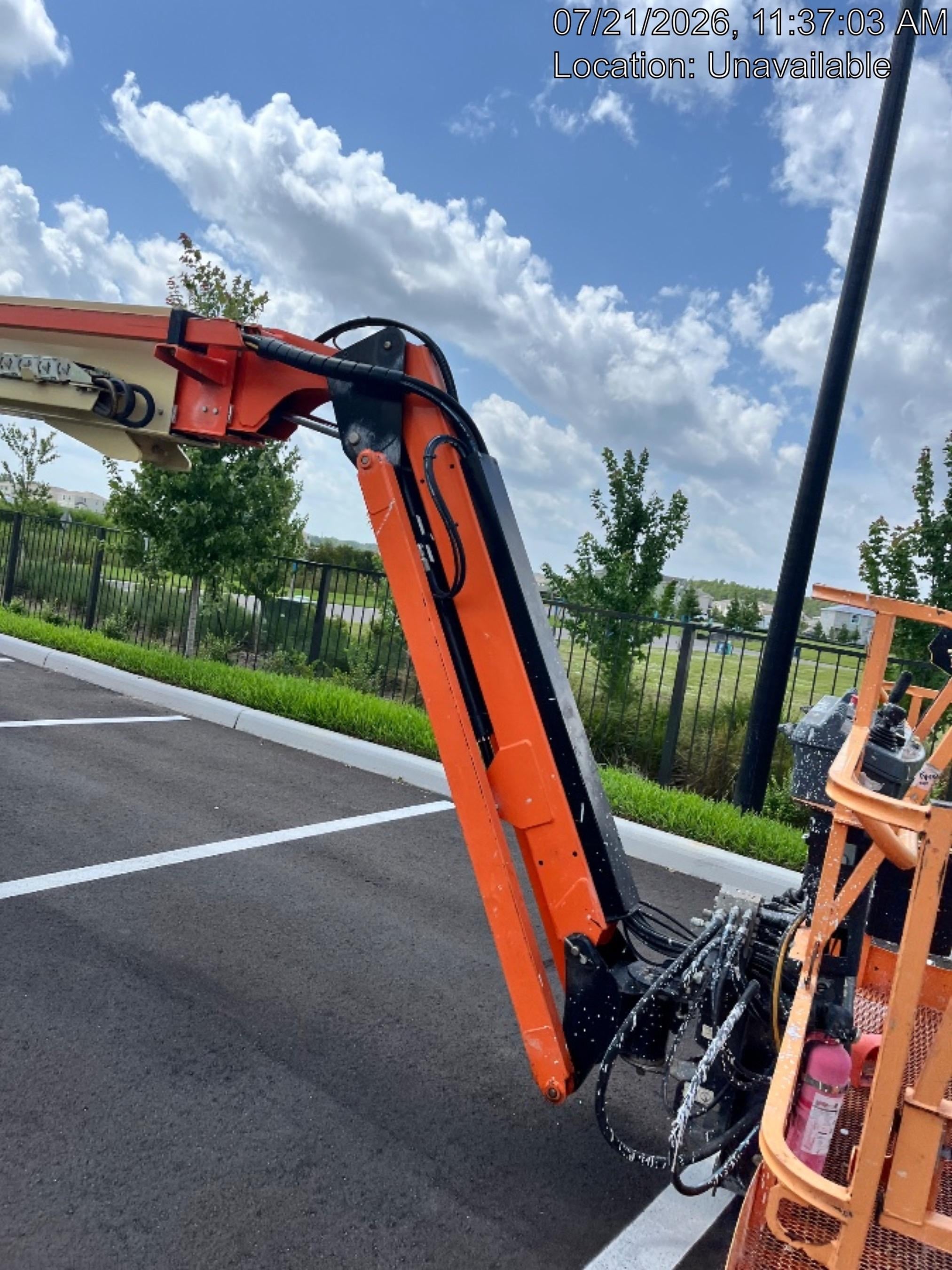 2021 JLG 660SJ