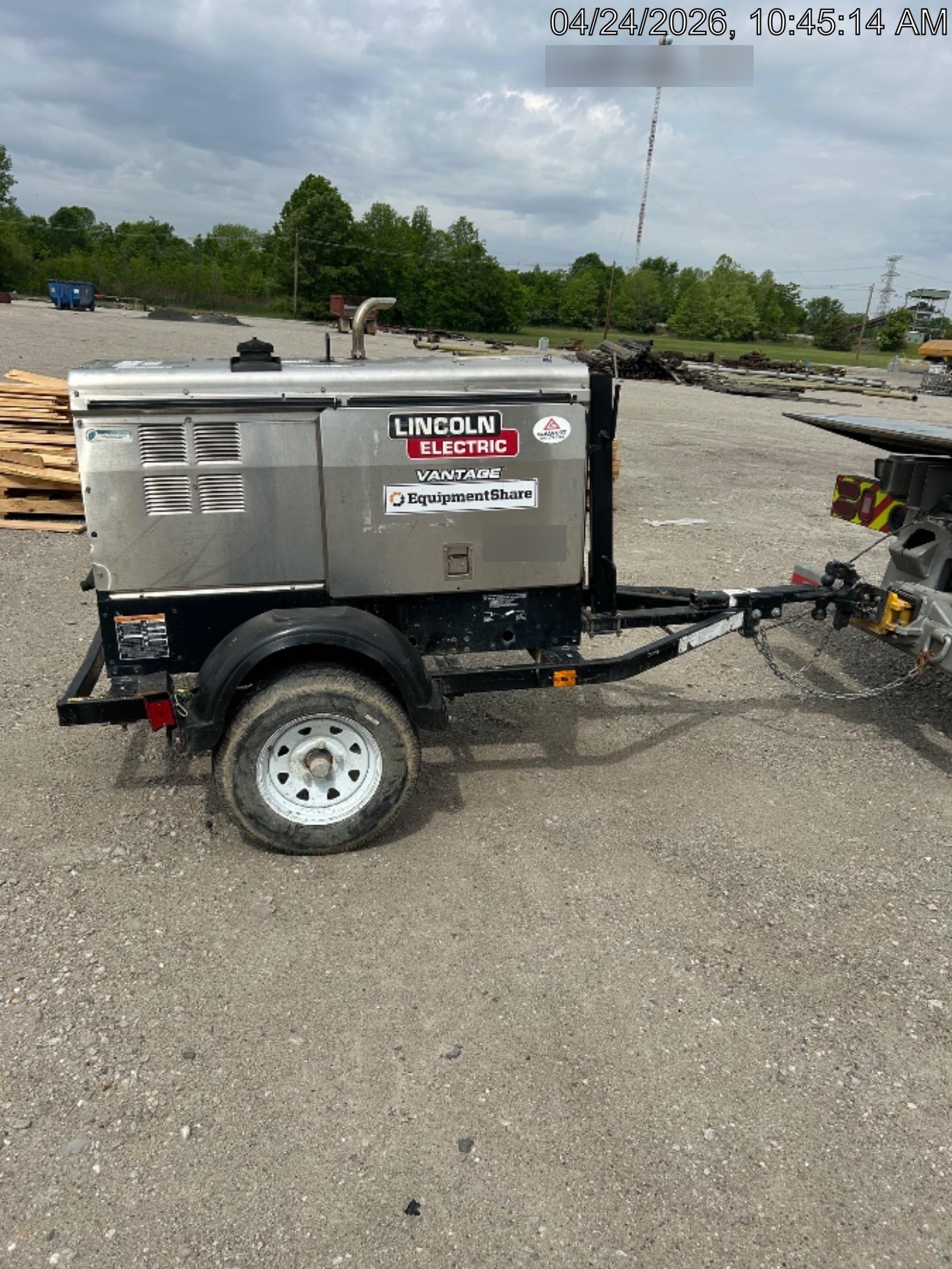 2019 Lincoln Electric Vantage 322 Ready-Pak 3, Two Wheel Trailer, Fender and Light Kit, Cable Rack