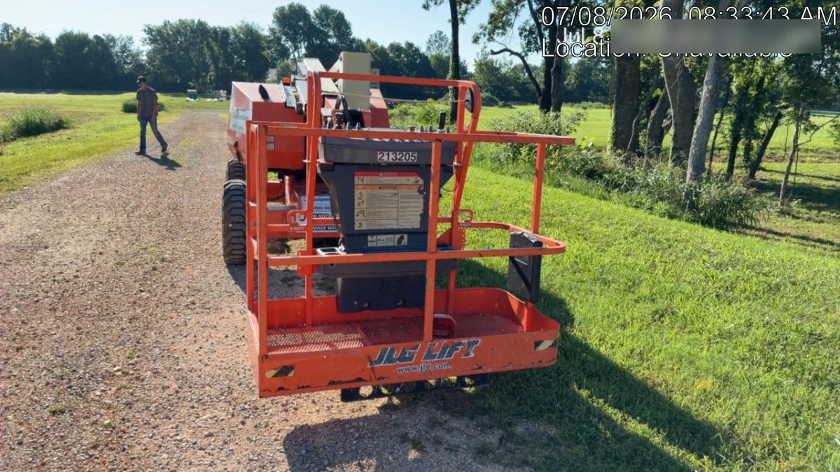 2022 JLG 340AJ
