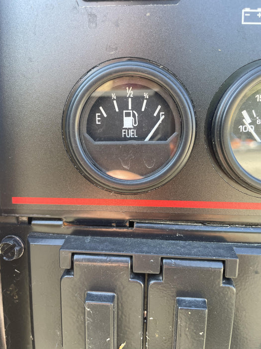 2021 Lincoln Electric Vantage 322 Vantage 322 Ready Pak 3 w/ Decals, ORANGE (includes trailer, cable rack, fender light kit) NO Telematics