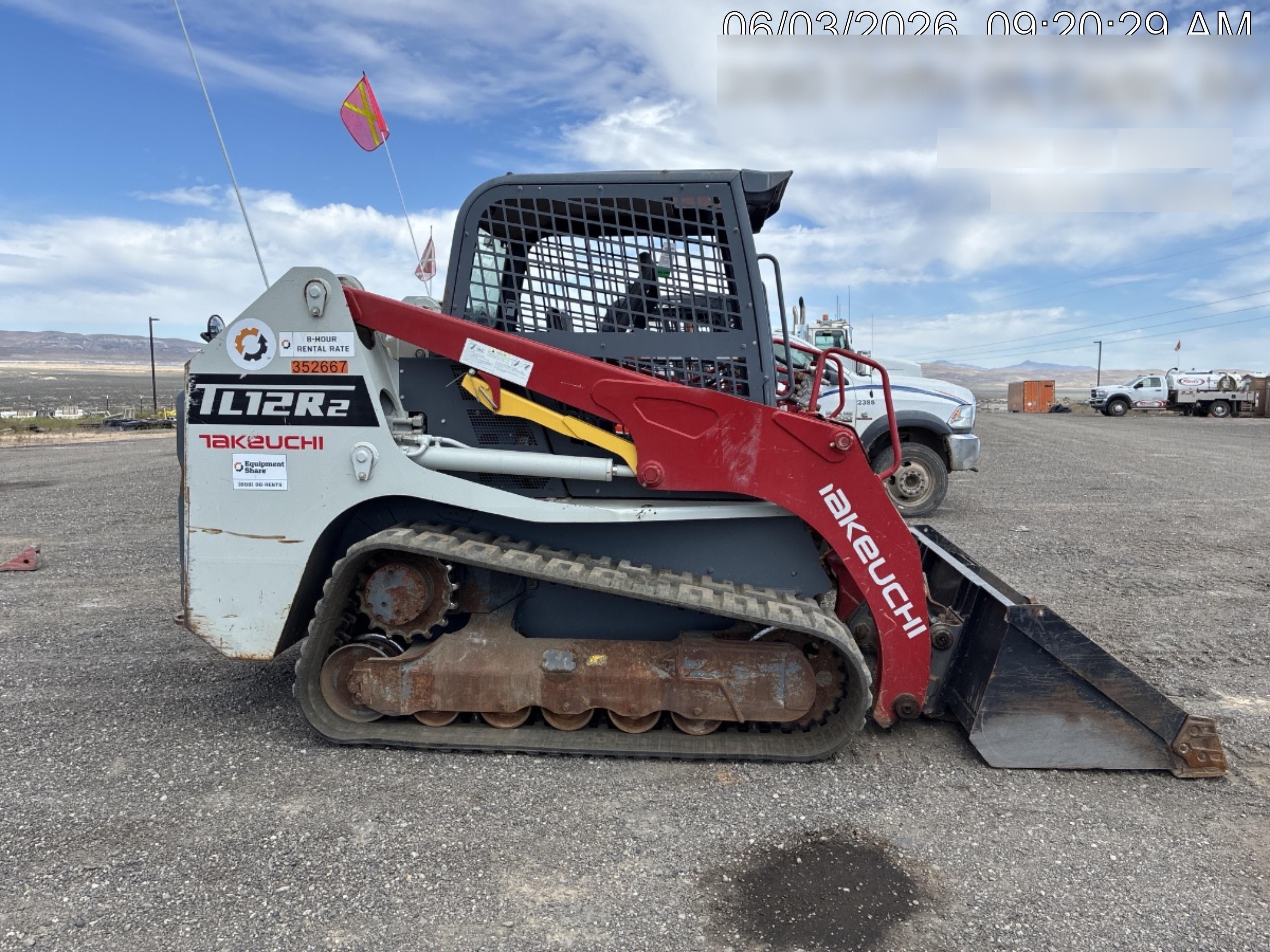 2023 TAKEUCHI TL12R2-R