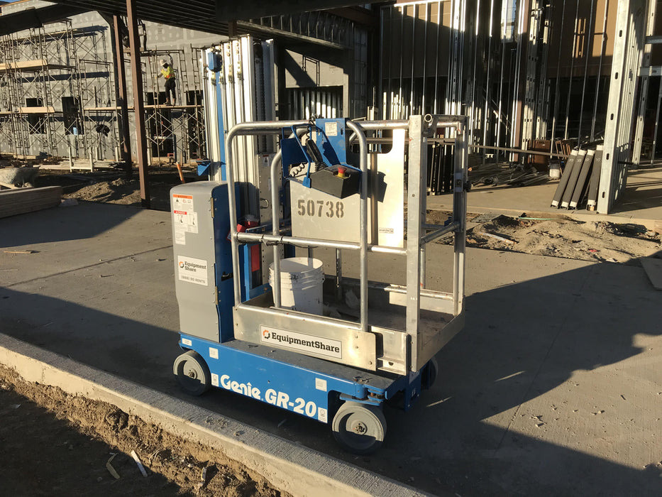 2019 GENIE GR-20
