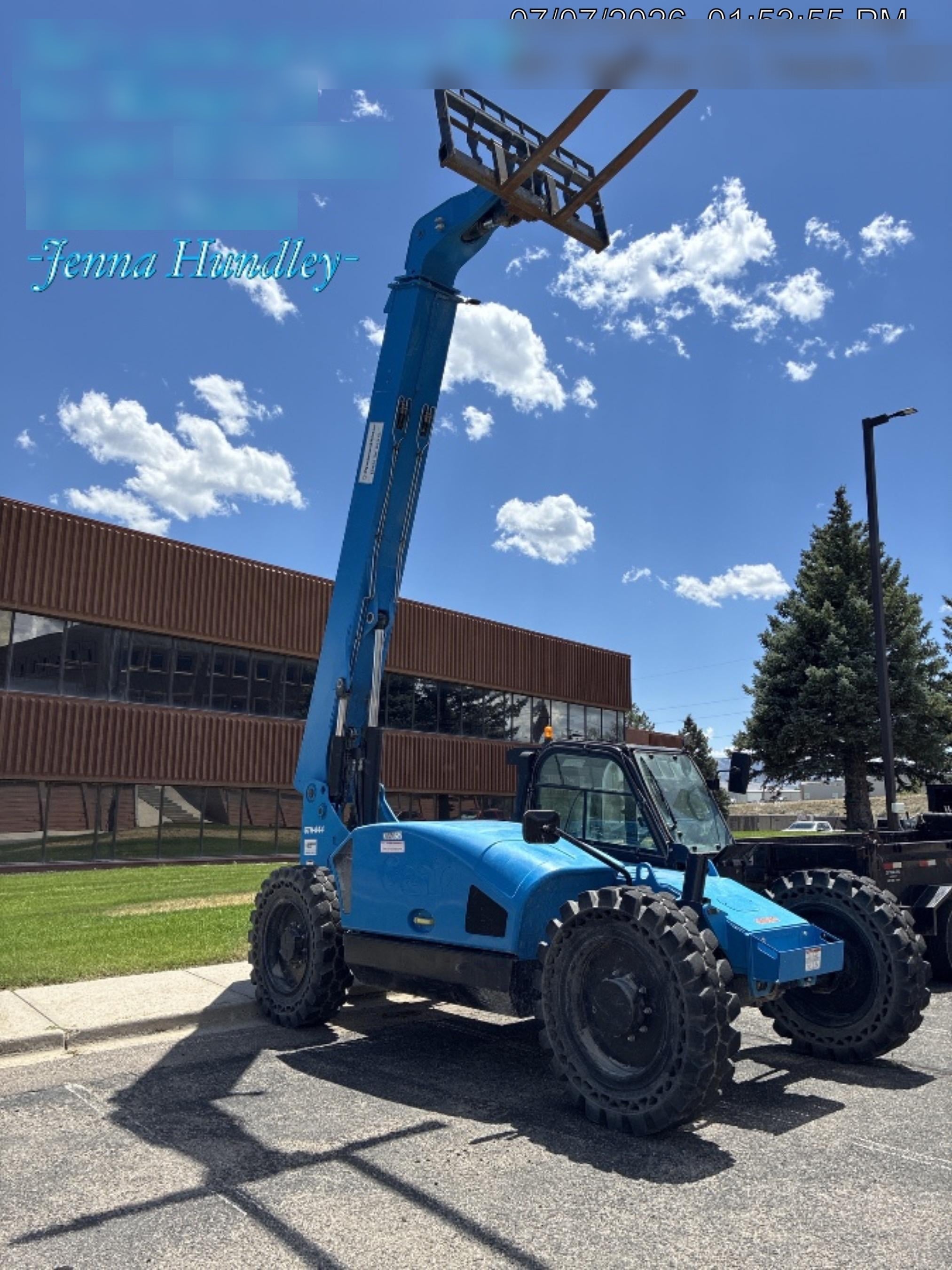 2023 GENIE GTH-844