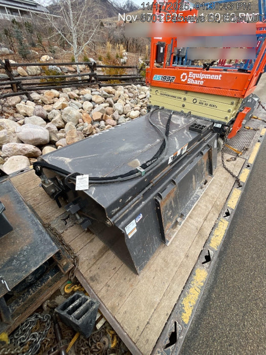 2021 PALADIN Sweepster SB72