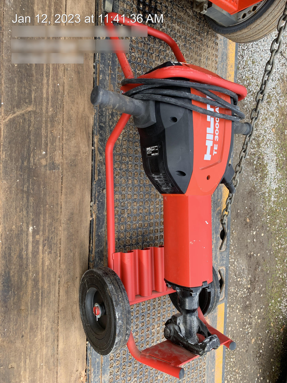 2021 HILTI TE 3000-AVR