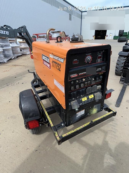 2021 Lincoln Electric Vantage 322 Vantage 322 Ready Pak 3 w/ Decals, ORANGE (includes trailer, cable rack, fender light kit) NO Telematics
