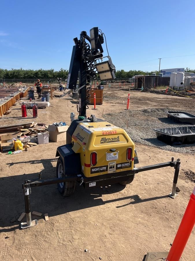 2022 Allmand NLV3GR (4) LED Light Fixture 350W, 23' Vertical Mast, 3kW Prime, Towable, Deep Sea L401, Leveling Jacks, Yanmar T4F 5.8hp