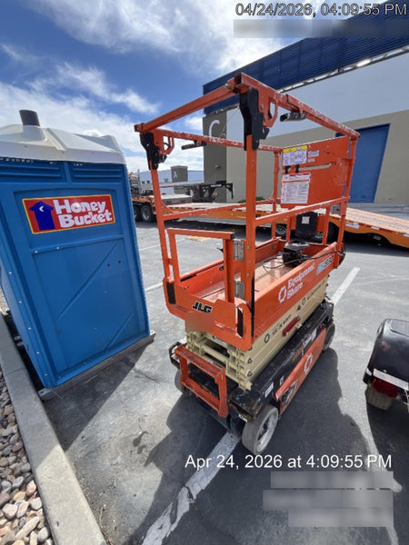 2022 JLG ES1932