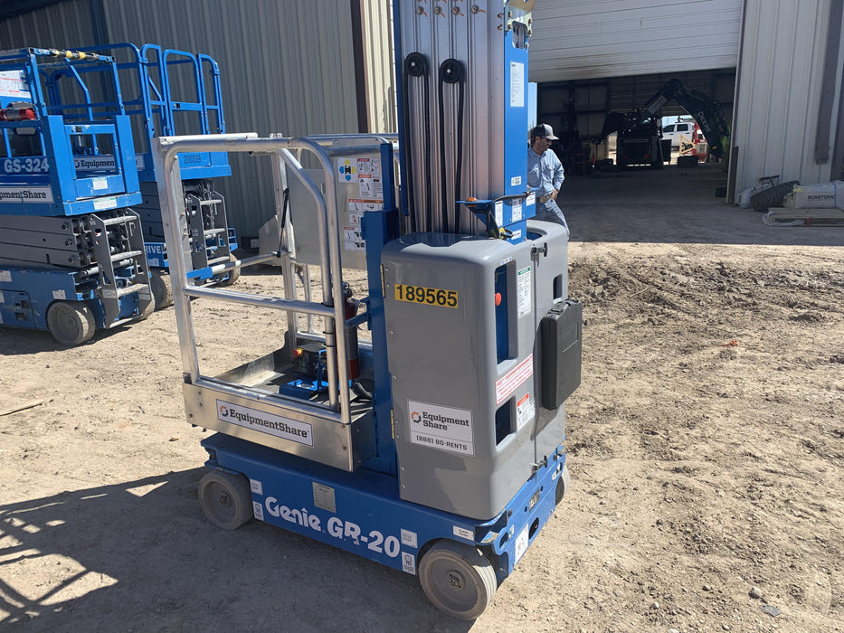 2021 GENIE GR-20