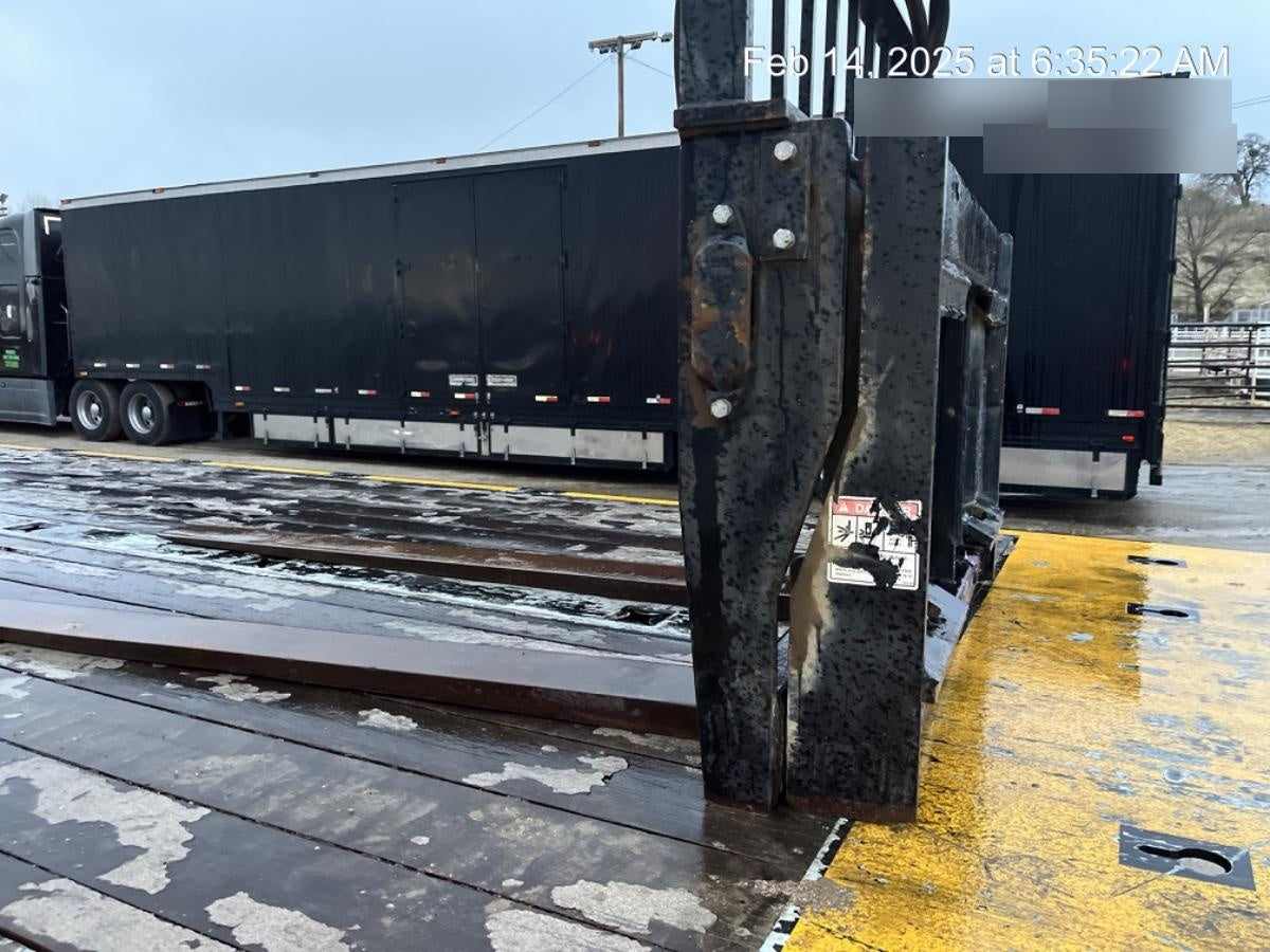 2021 PALADIN 48" Pallet Forks - Paladin