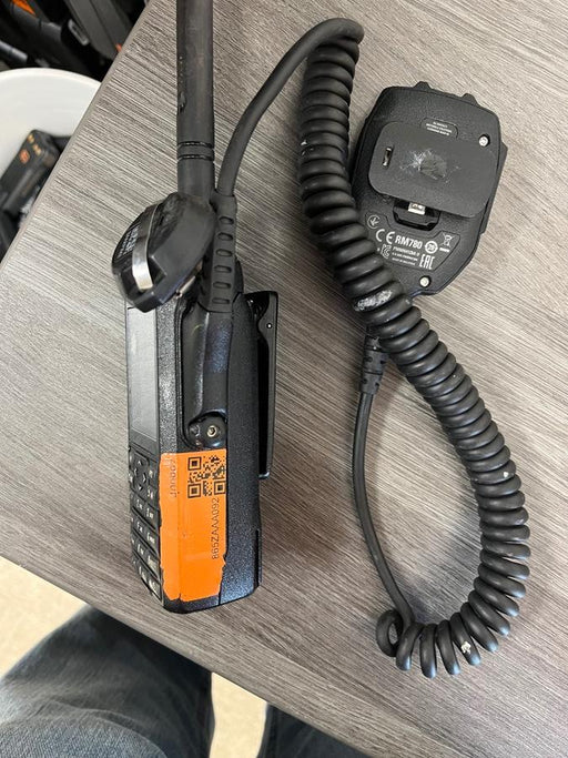 2023 MOTOROLA R7 DISPLAY