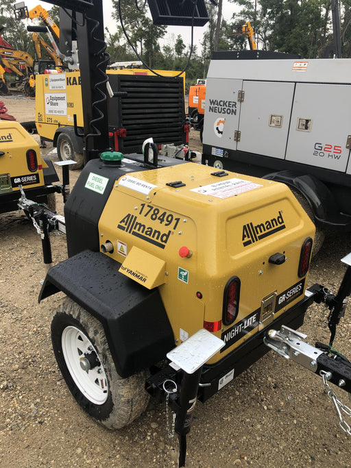 Allmand NLV3GR 3kW Light Plant - LED