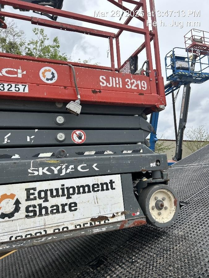 2017 Skyjack SJIII-3219 Skyjack SJ3219 Scissor Lift