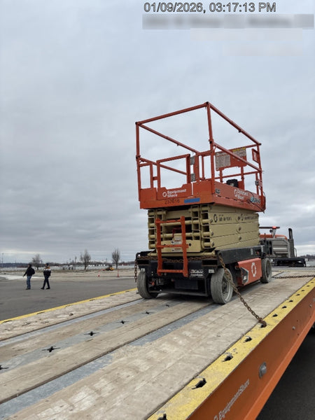 2022 JLG ES3246