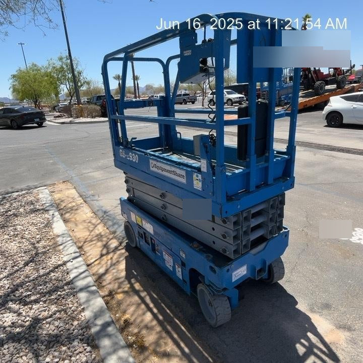 2019 Genie GS-1930 Half Height Swing Gate, 800W Inverter