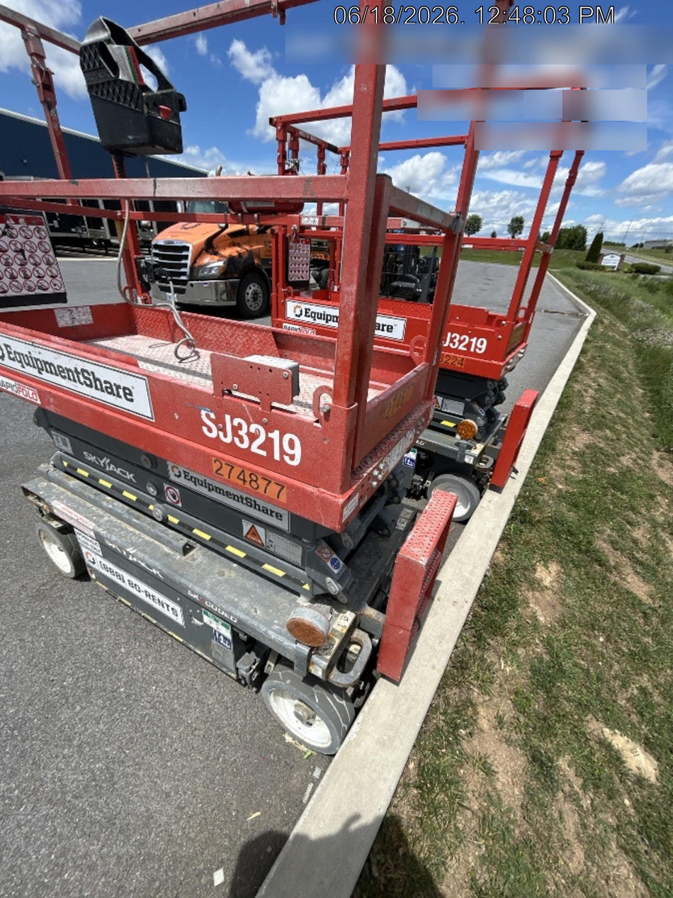 2023 SKYJACK SJ3219