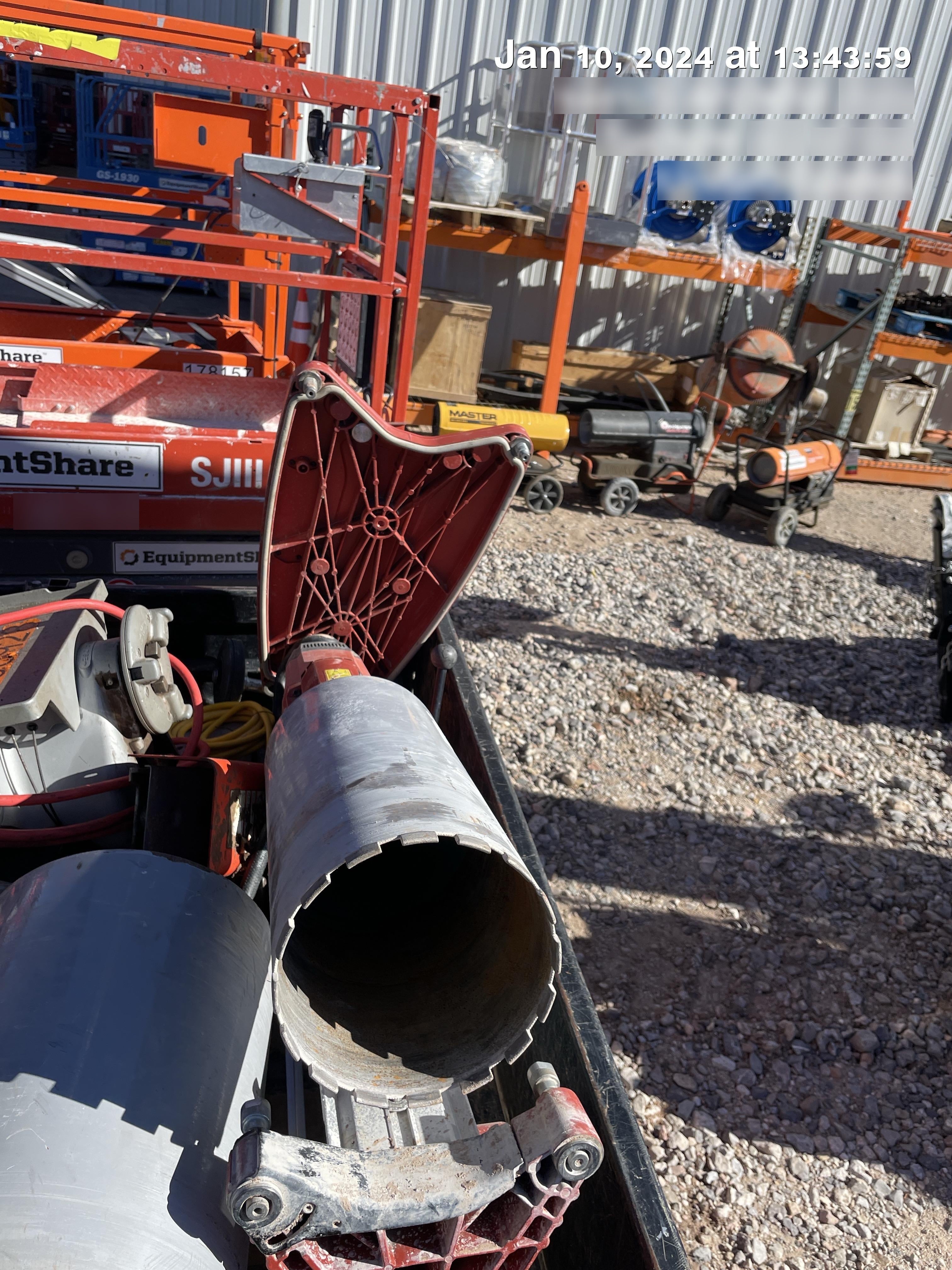 2021 HILTI DD250E
