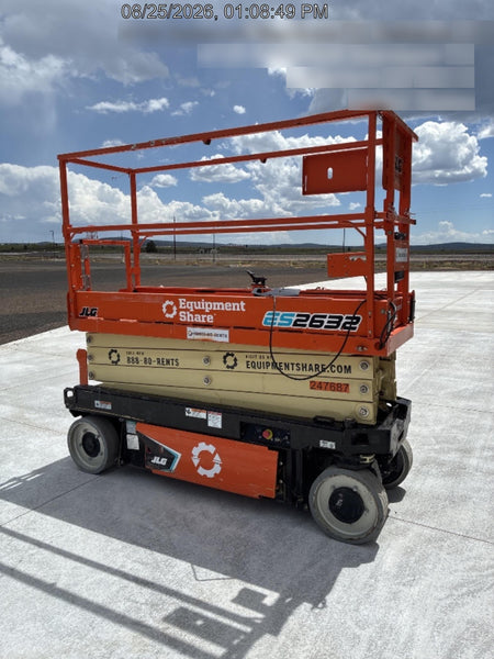 2022 JLG ES2632