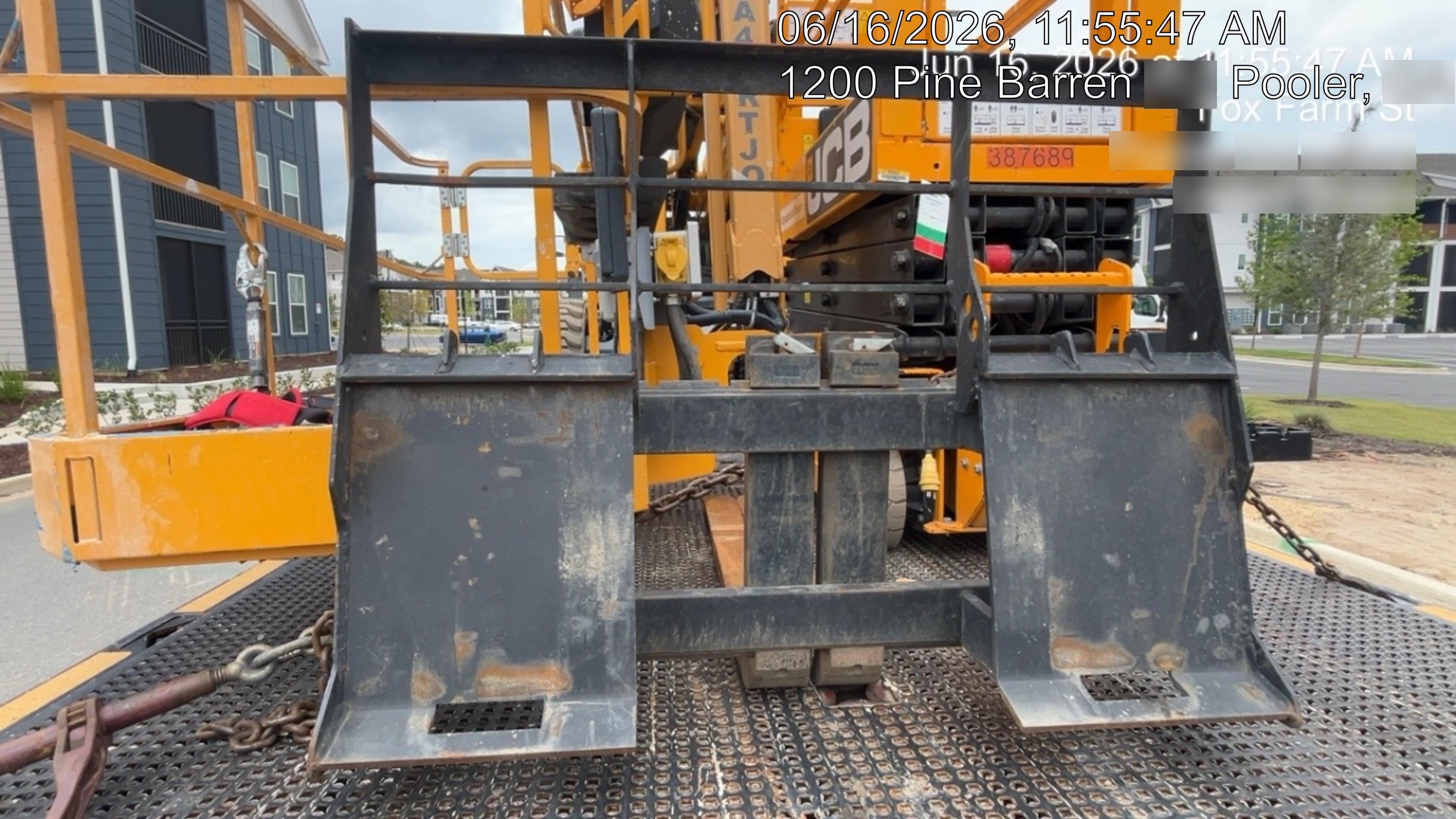 2026 ARROW MATERIAL HANDLING 96" Pallet Forks - Arrow