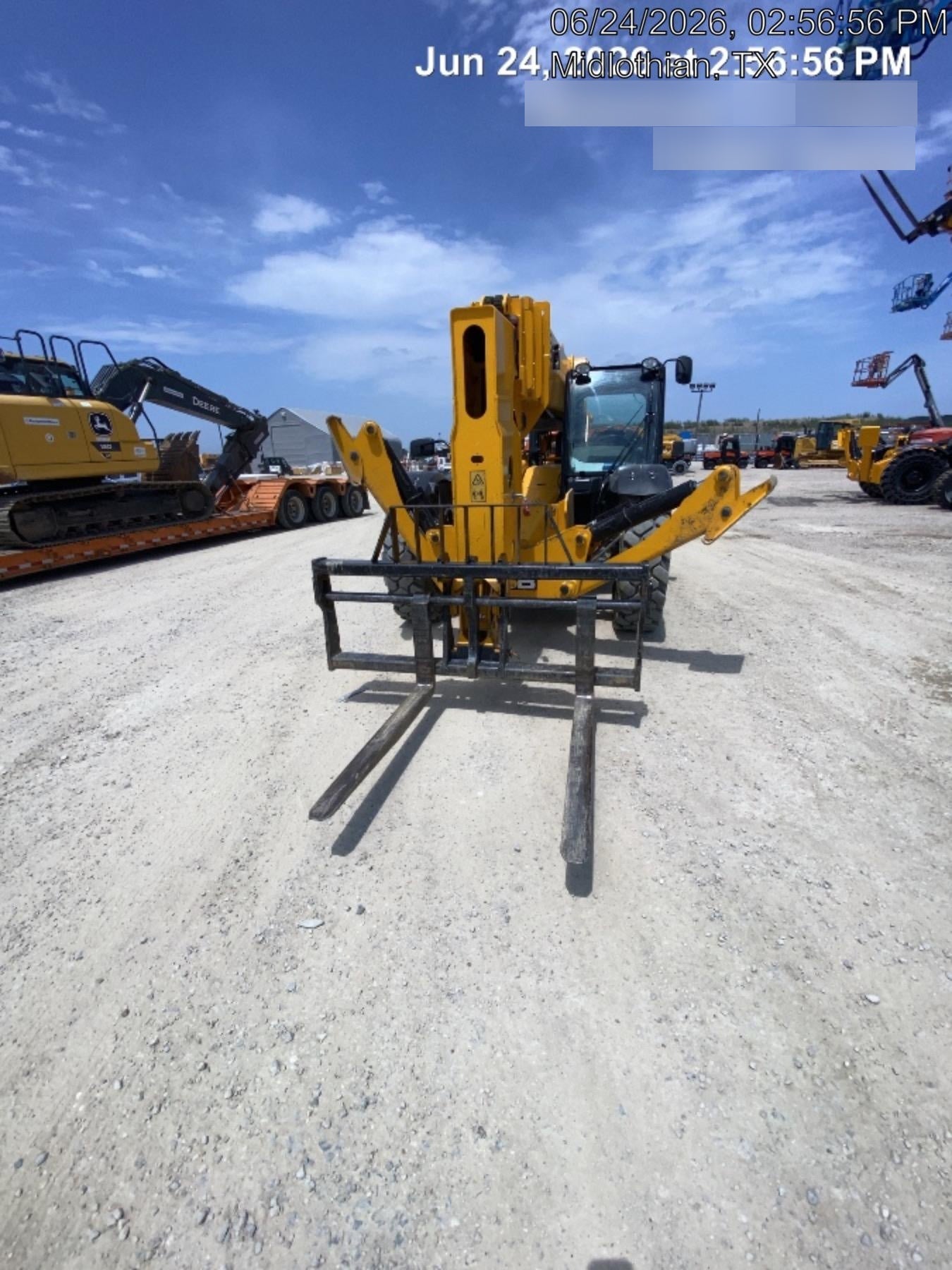 2025 JCB 512-56