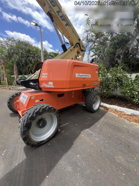 2021 JLG 660SJ