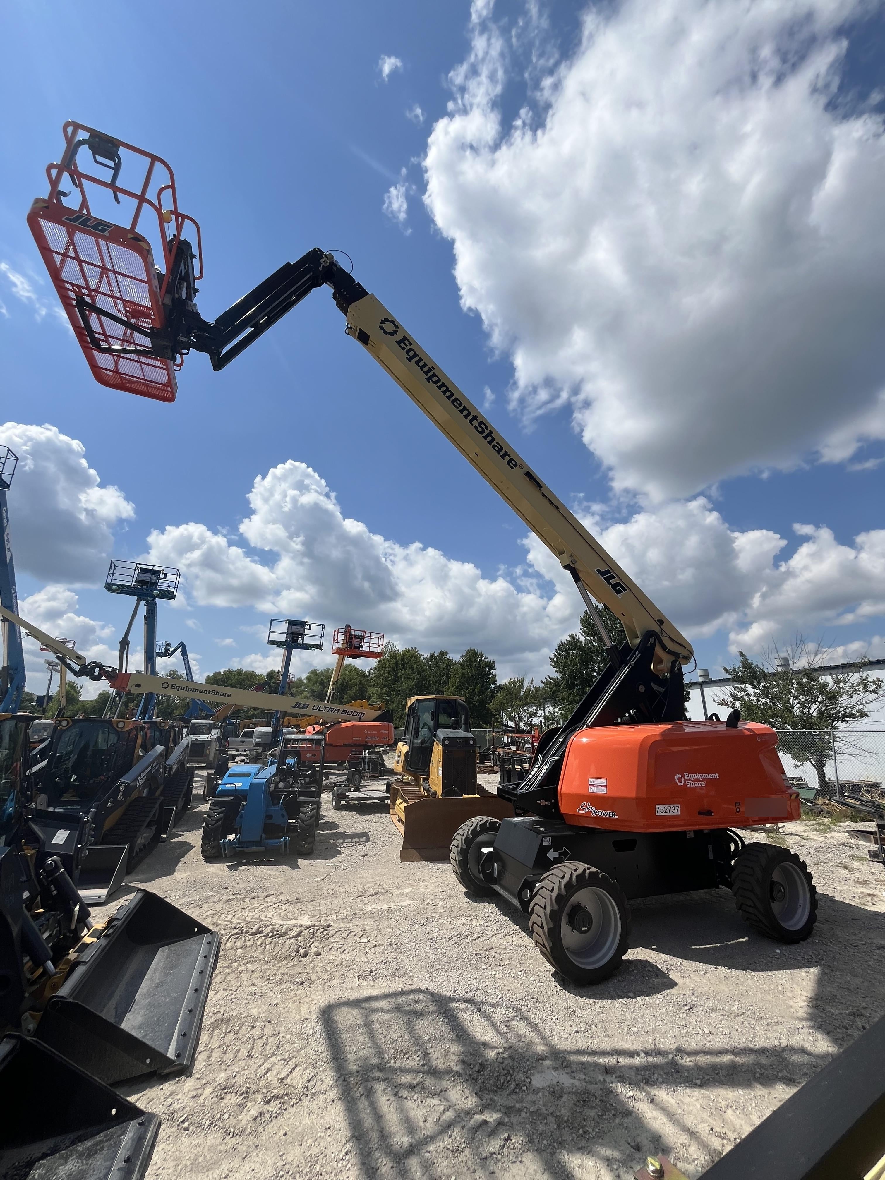 2026 JLG 660SJ