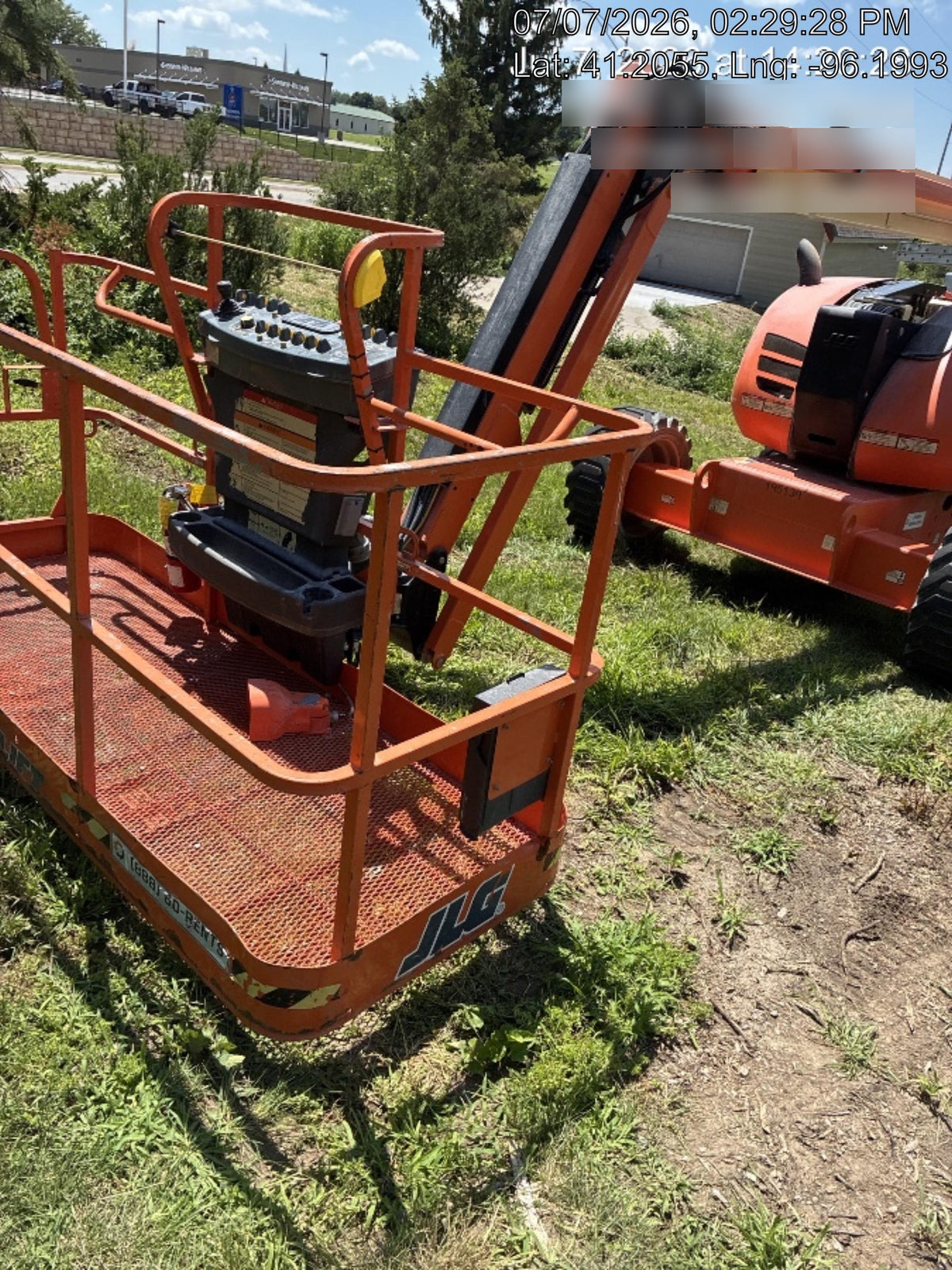 2021 JLG 600AJ