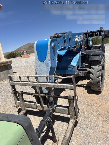 2018 Genie GTH-844 Genie GTH-844 w/ROPS, Work Lights, Solid Tires, RH Cab Mesh, Beacon, 60" Carriage and Forks