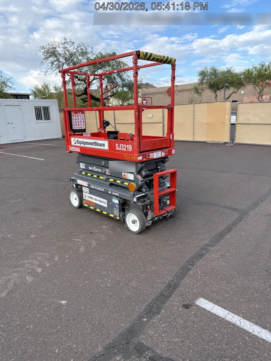 2022 SKYJACK SJ3219