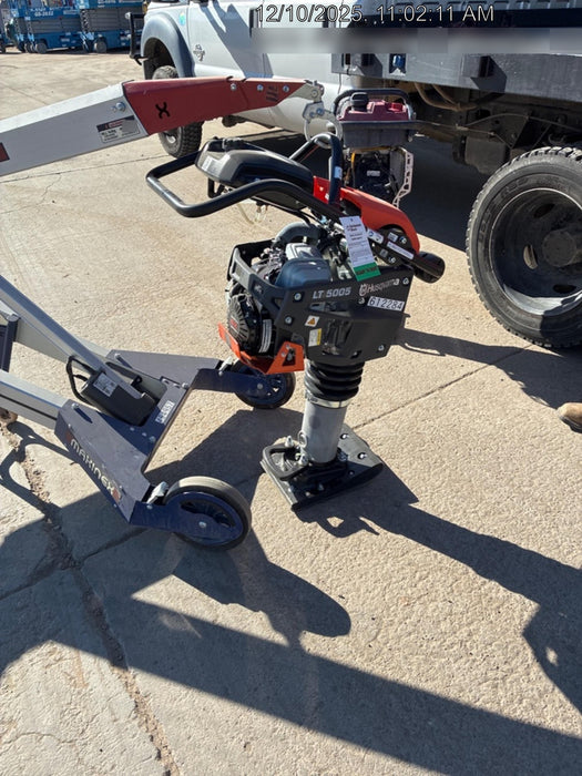 2025 HUSQVARNA LT5005