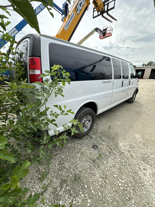 2023 CHEVROLET Express Van - Rental