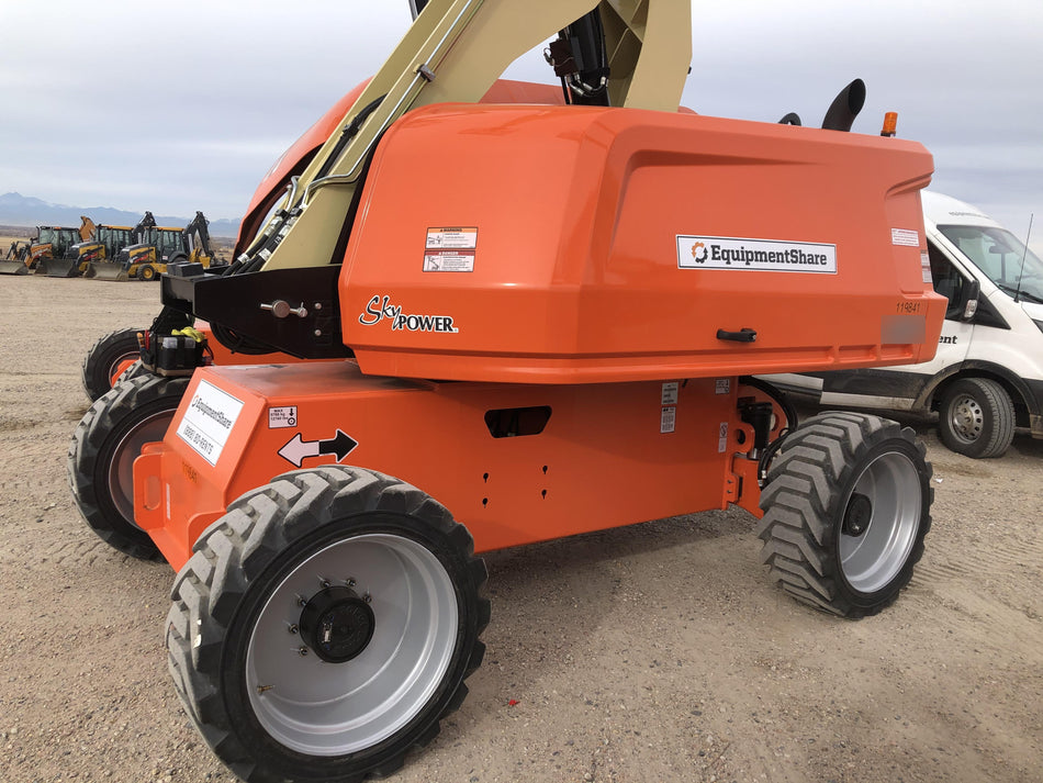 2021 JLG 600S