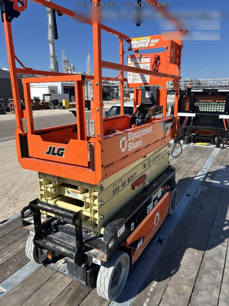 2025 JLG ES1932