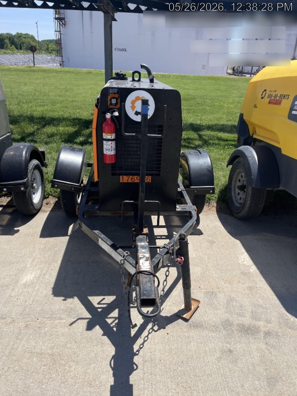 2019 Lincoln Electric Vantage 322 Welder Ready-Pak 3, Two wheel trailer, Fender and Light kit, Cable Rack