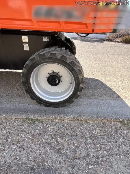 2025 JLG 660SJ